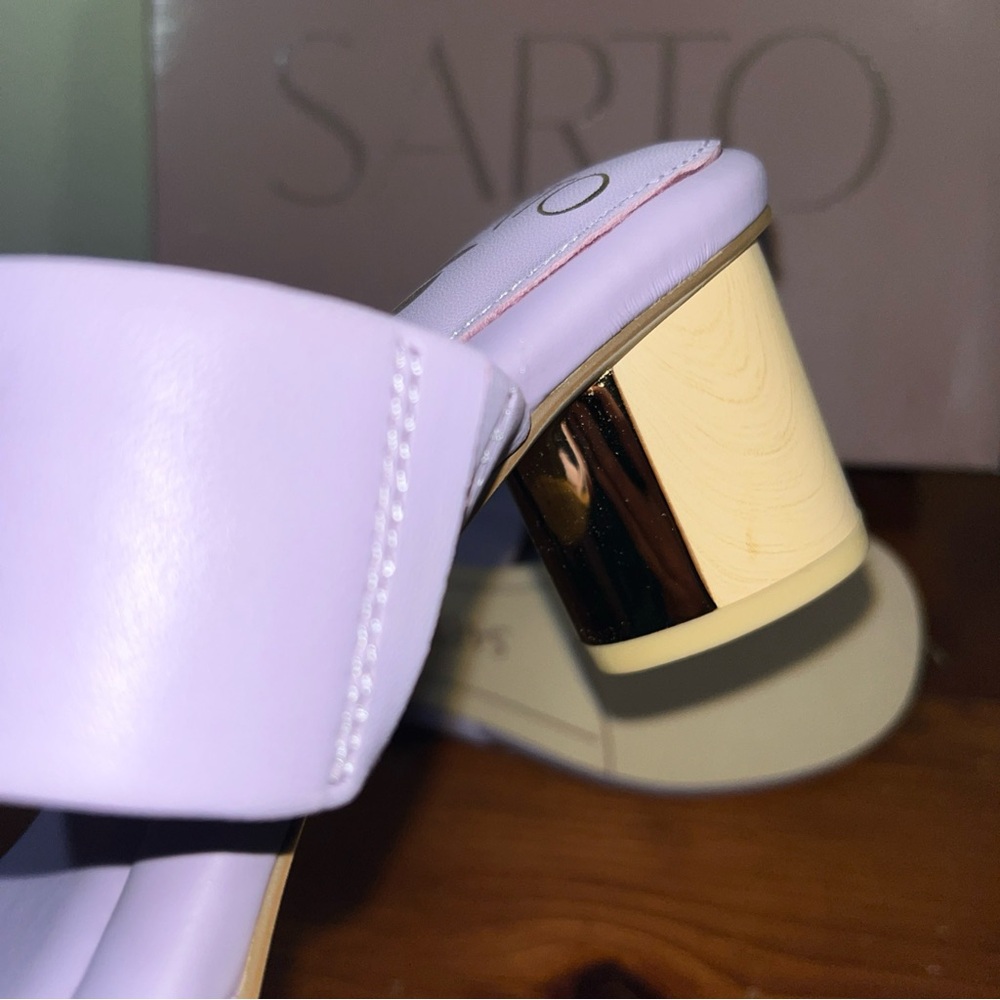 Women's Franco Sarto Soft Leather Lavender Sandals - Picture 6 of 8